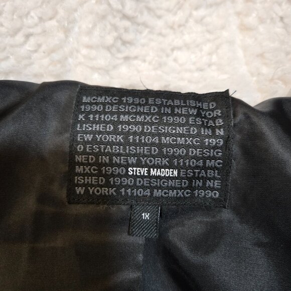 Steve Madden Fleece Hooded Jacket Red Black Buffalo Plaid $225 2X Women's Plus - Picture 5 of 10